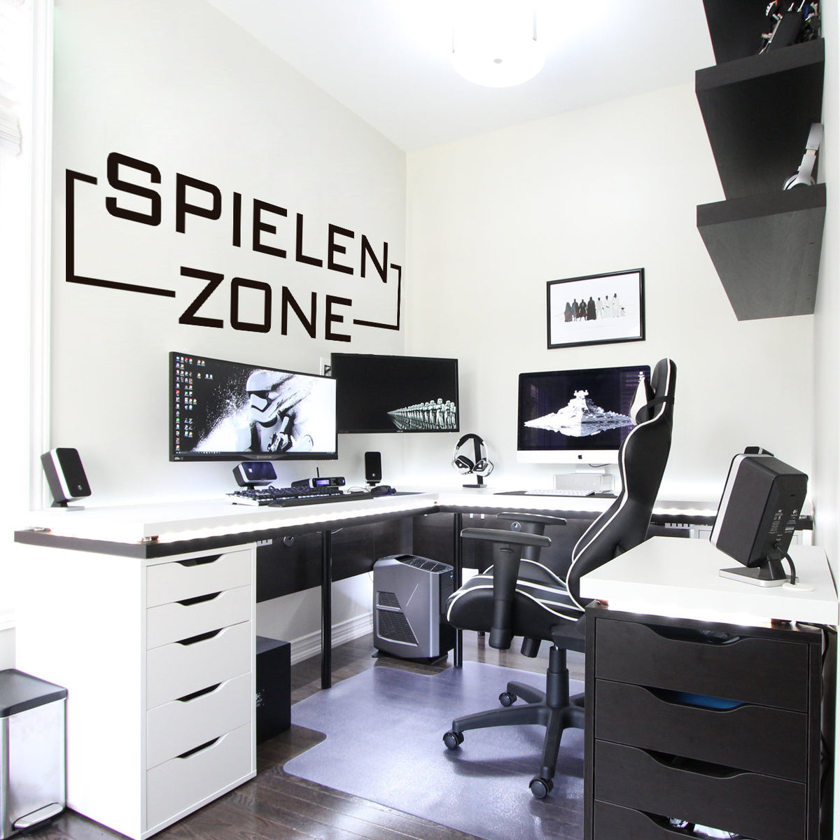 German Gaming Zone Wall Decal, Spielen Zone Gamer Room Decor, Vinyl Sticker